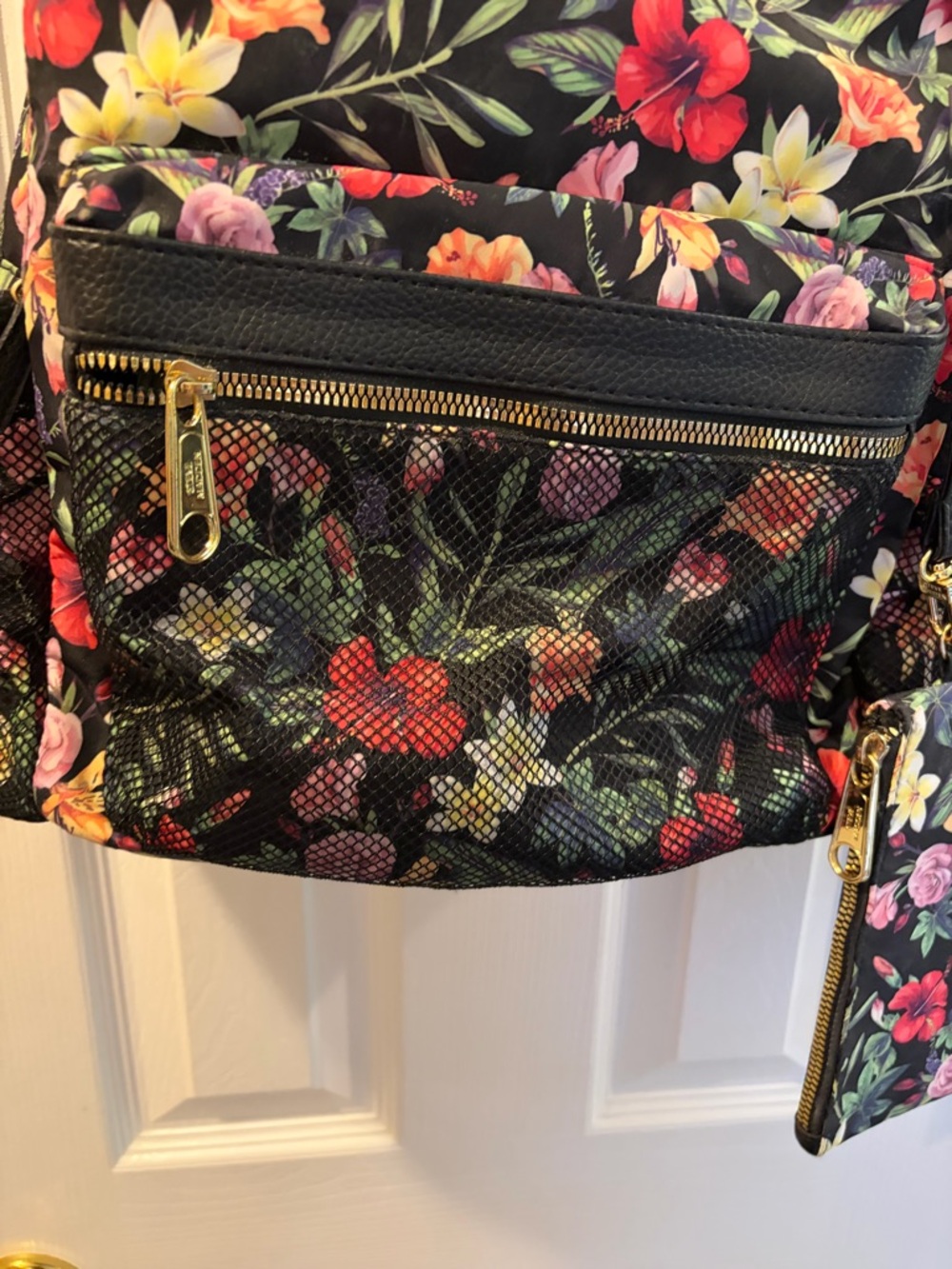 Steve Madden Floral Black Backpack with Detachable Pouch - Picture 3 of 7